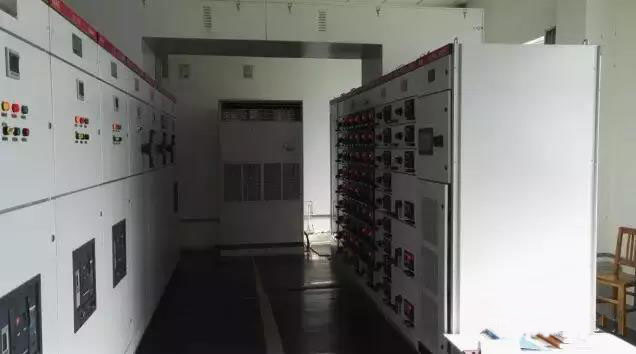 山东某纸业配电室应用西驰有源电力滤波器(图1)